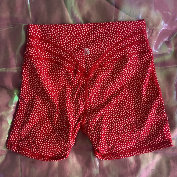 Buff Bunny ❤️ Legacy Salsa Red Speckle Shorts ❤️ NEW, Never worn! 🔥 Medium - Picture 6 of 9
